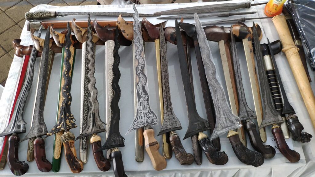 keris dan perawatannya